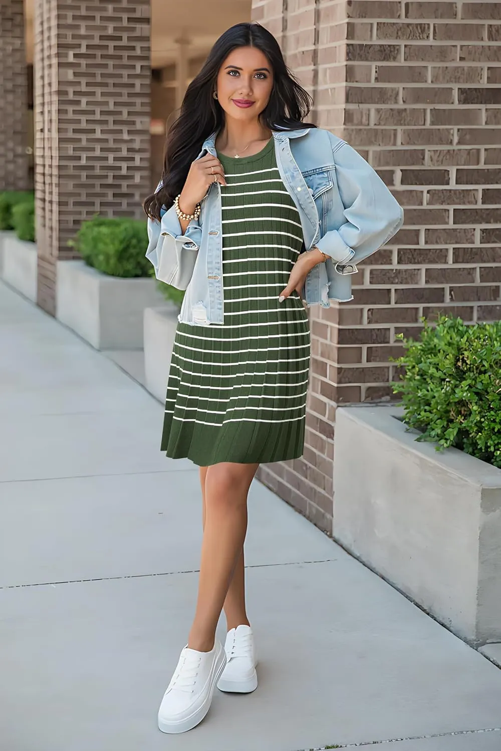 OUGES Women's 2025 Spring Maternity Dress Business Casual Outfits Pleated Sleeveless Crew Neck Ribbed Knit Short Dress