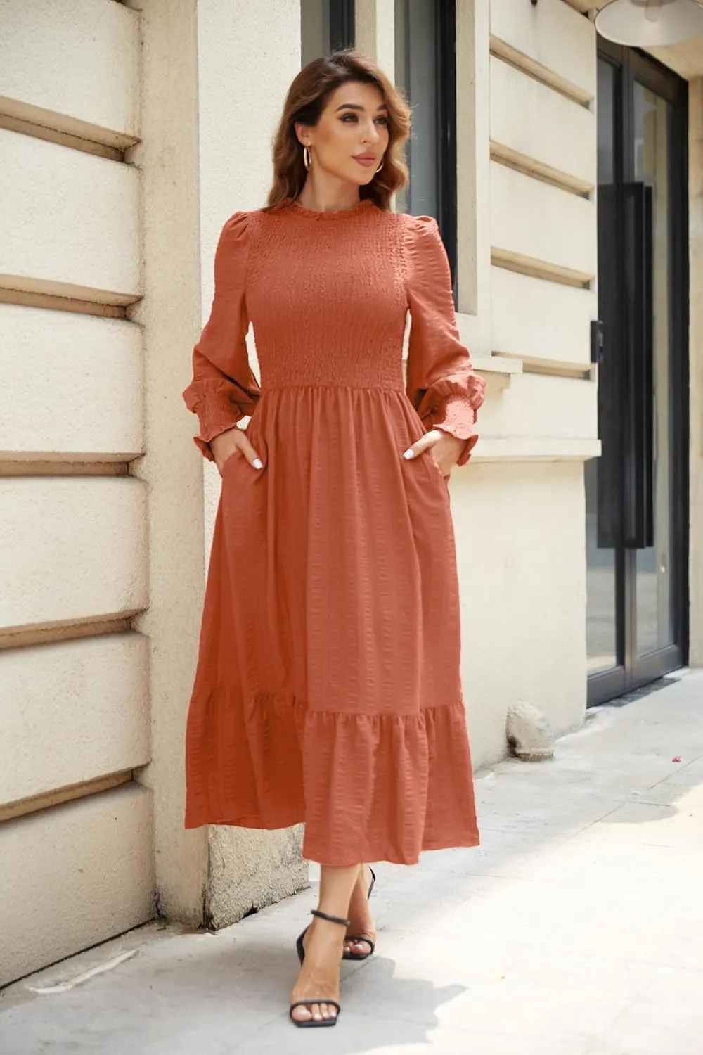 VintageClothing Women's 2023 Casual Fall Midi Dresses Long Sleeve Crew Neck Smocked Flowy Tiered Long Dress with Pockets